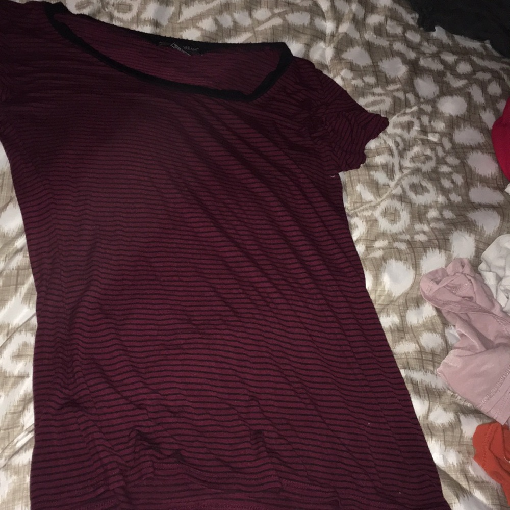 medium length shirt